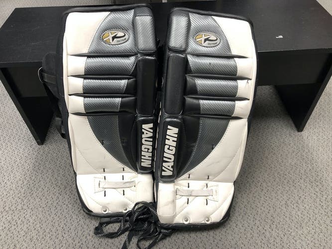 Used Vaughn Custom 26" Junior Sm Goalie Leg Pads