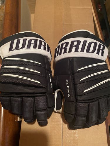 Warrior Alpha Evo Pro 15” gloves