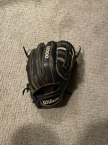 Right Hand Throw 11.5" A2000 Baseball Glove