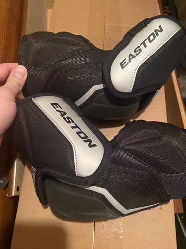 Used Large Easton  Stealth C9.0 Elbow Pads