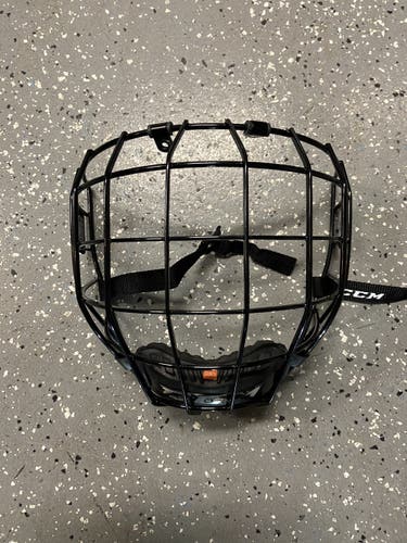 CCM FM780 medium black cage