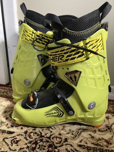 Fischer trans alp alpine touring ski boots 25.5