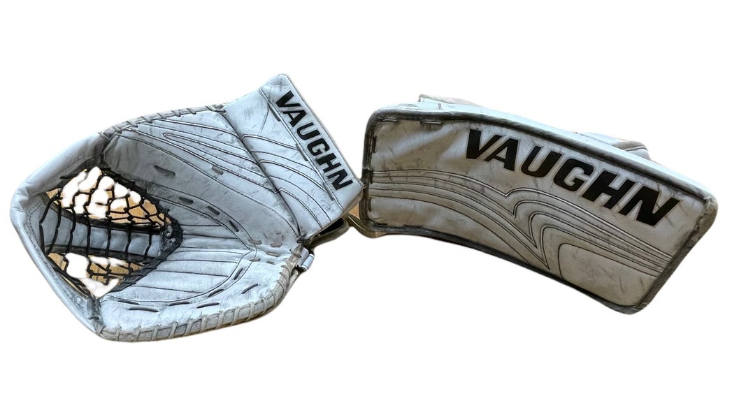 Full Right Vaughn Ventus SLR Pro Carbon Glove and Blocker