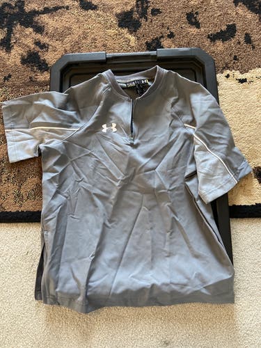 Gray Youth Large Under Armour Jacket