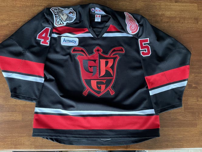 Game worn Grand Rapids griffins alternate jersey size 54