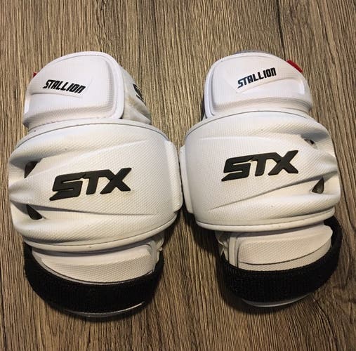 Used Large STX Stallion 500 Arm Pads