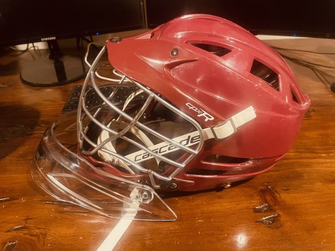 Used Cascade CPX-R - Goalie with neck/throat guard, maroon