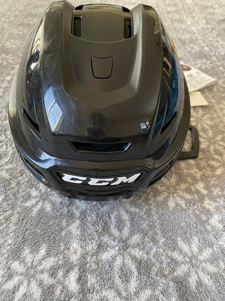 Helmet New Small CCM Resistance 300