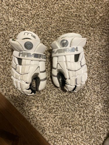 Used Maverik 13" M4 Goalie Gloves