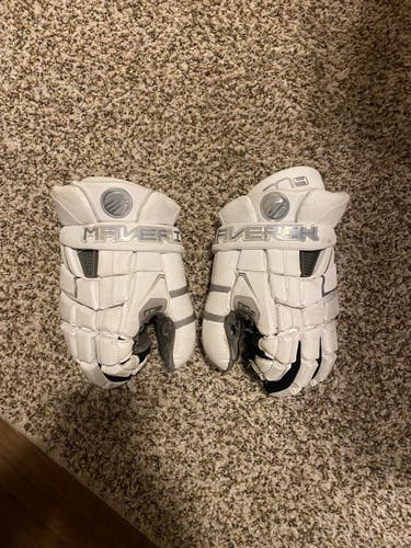Used Maverik 13" M4 Goalie Gloves