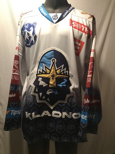 2019-20 Lukas Cikanek Ritiri Kladno Czech Extraleague Game Worn Goalie Jersey LoA