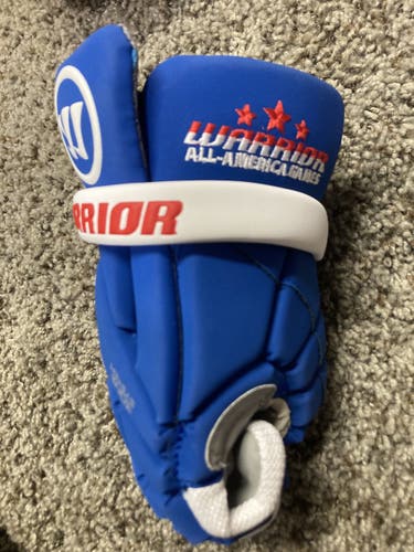 New Player's Warrior 10" Evo Lacrosse Gloves