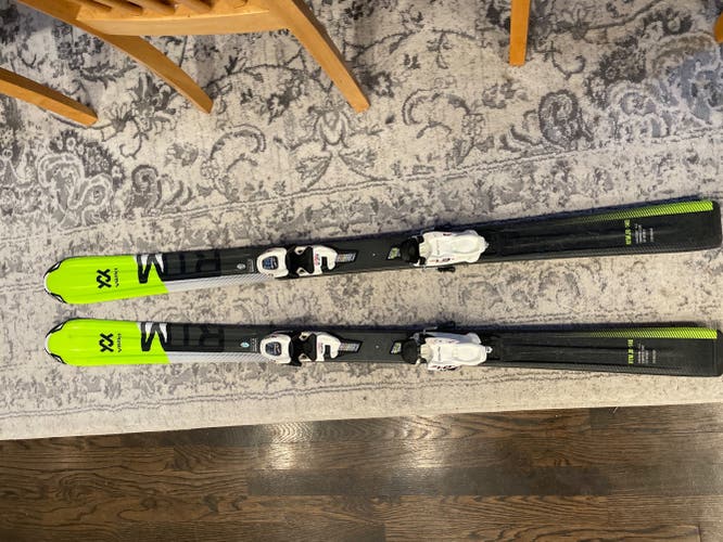 Völkl RTM JR w/ Marker 7.0 Bindings 140cm