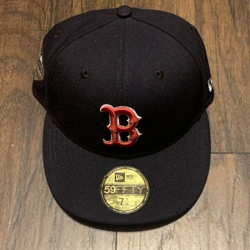 Boston Red Sox MLB New Era 2018 World Series Side Patch On Field 5950 7 1/8 Hat