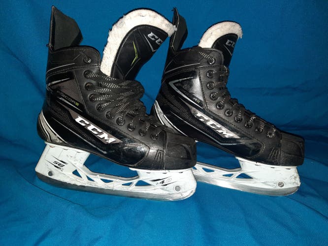 Hockey Skates Senior Used CCM Ribcor 74k Regular Width Size 6.5