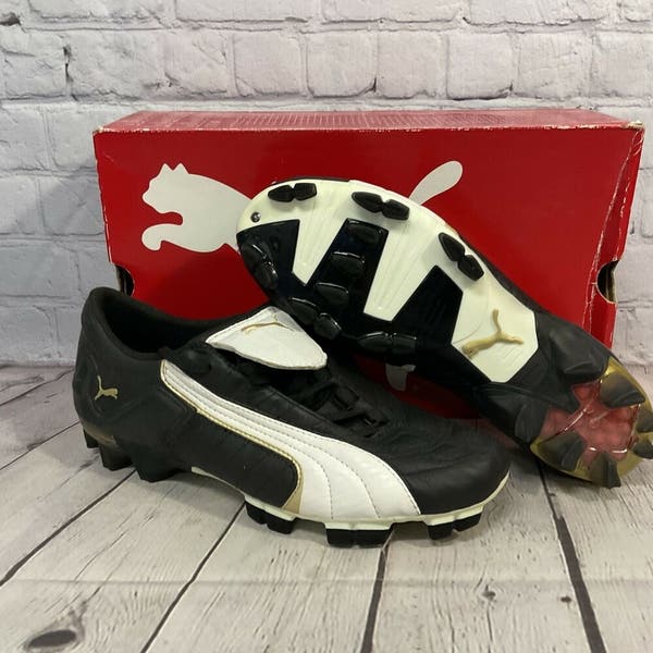 NEW Puma Mens V Konstrukt II GCi FG Rubber Soccer Cleats