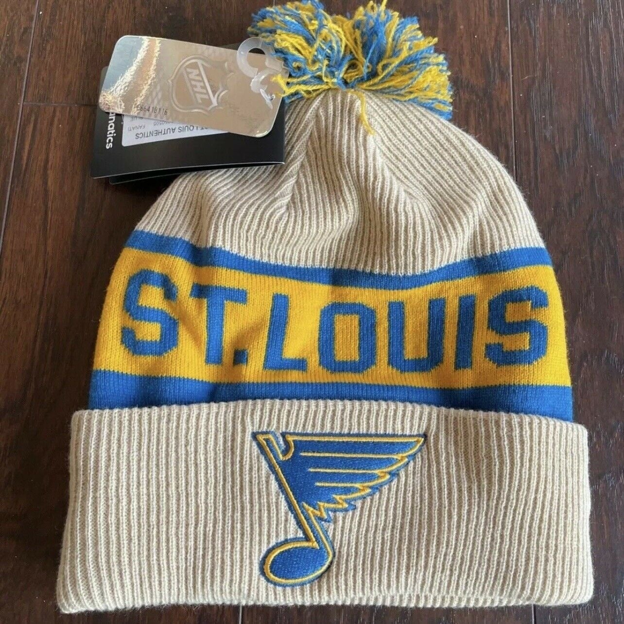 St. Louis Blues & Cardinals Team Winter Knit Beanie Pom Stocking Hat  Combo