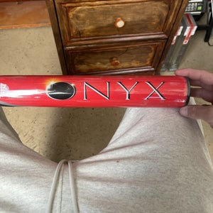 Onyx Vindicta softball bat