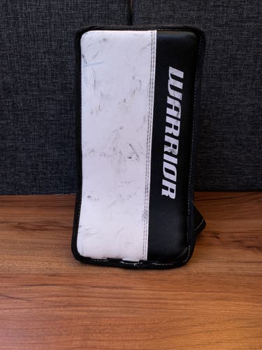 Used Regular Warrior Ritual G3 Blocker. Like New! Accepting Offers!