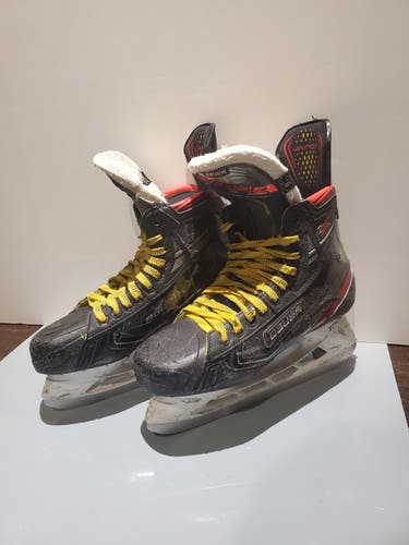 Hockey Skates Senior Used Bauer Vapor 2X Regular Width Size 9.5
