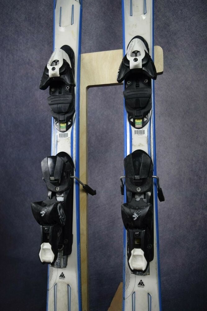 K2 Comanche 153 cm Men’s or Women’s Intermediate/Beginner Skis with Bindings 