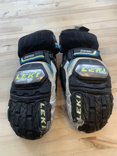 Black Adult Unisex Used Medium Leki World Cup Racing Titanium S