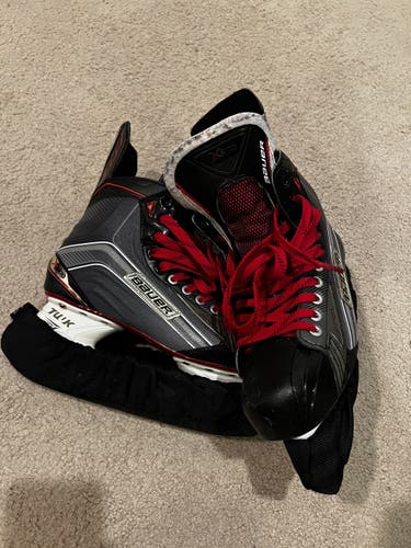 Senior Bauer Size 8.5 Vapor X600 Hockey Skates
