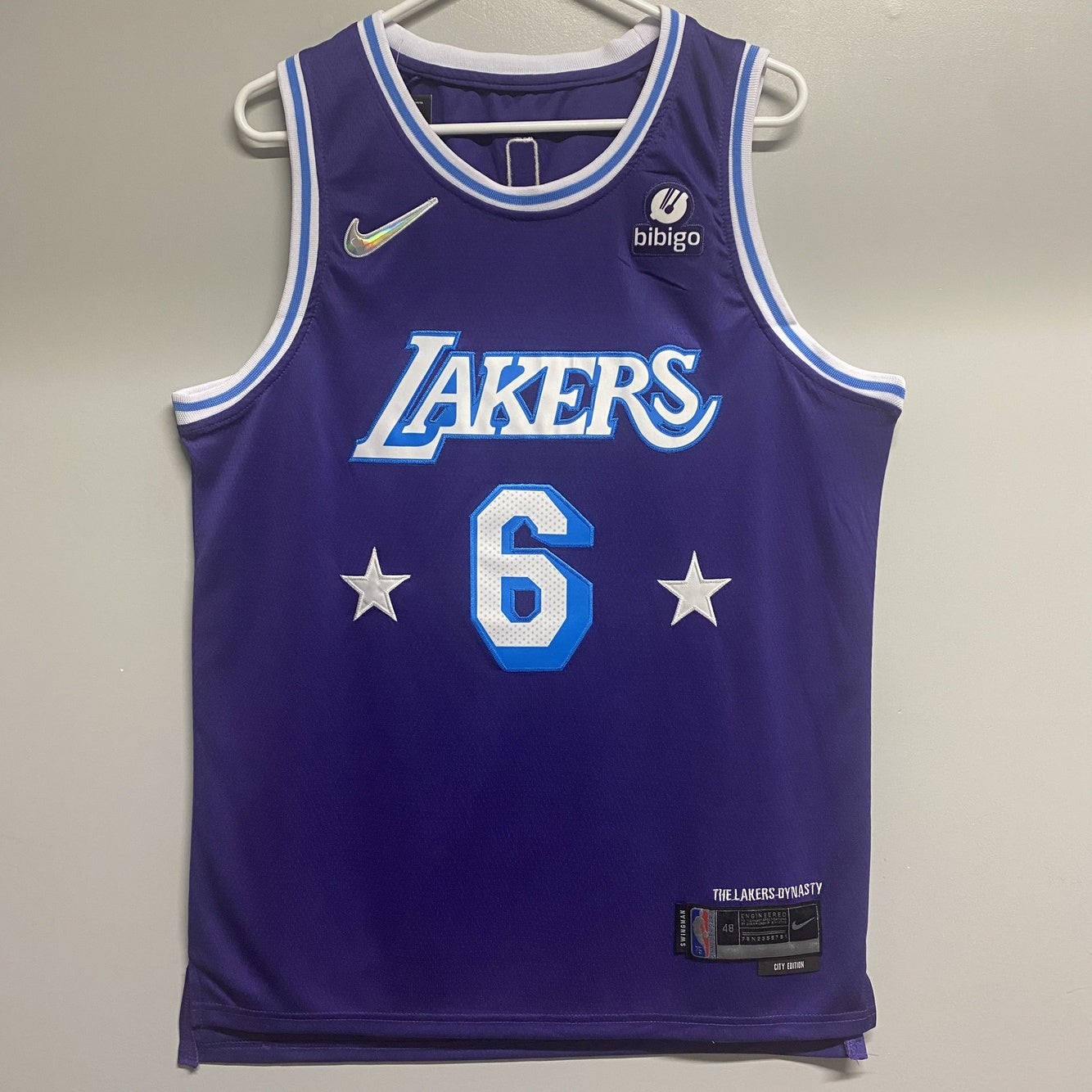 Lebron James mens small Nike purple LA lakers retro city jersey