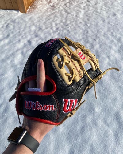 Wilson A2000 PF88 11.25” Infield Baseball Glove