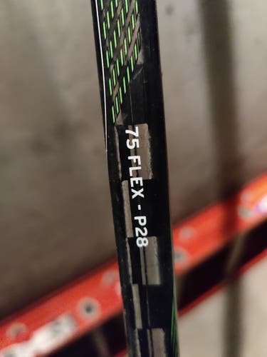 RH 75 flex p28 CCM RibCor Trigger 4 Pro