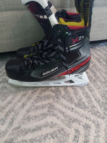 Hockey Skates Senior Bauer Vapor X2.9 Regular Width Size 9