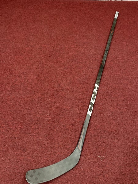 2 Pack CCM Jetspeed FT3 P90TM 65 Flex RH Stick Item#MINNTM