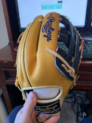 Baseball Glove Rawlings Heart of the Hide 12.25"