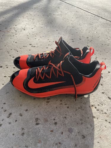 Orange Men's Size 13 (Women's 14) Nike Huarache