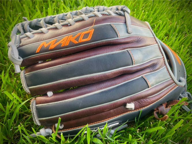 Easton pro kip leather glove