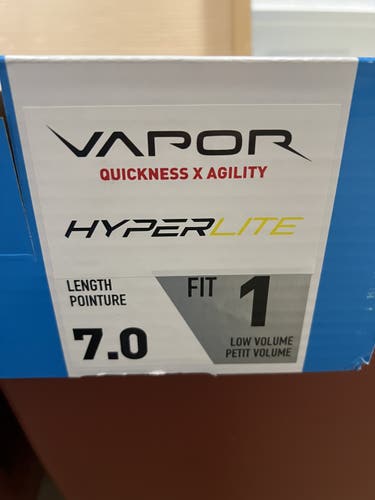 Bauer vapor Hyperlite Hockey skate fit 1 size 7