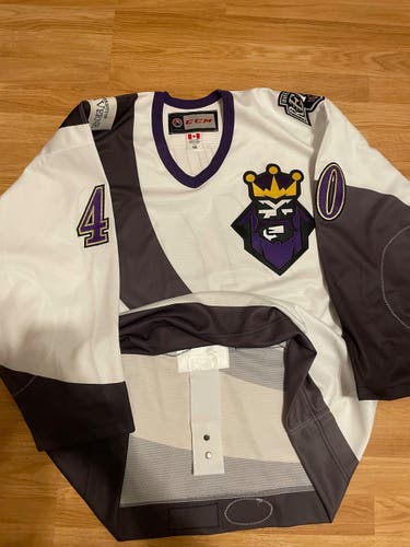 Game Worn Burger King Ontario reign Monarchs jersey LA Kings jersey AHL 56