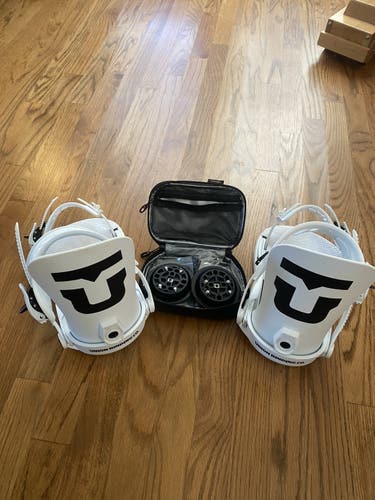 Men's Large Union Freestyle Strata Snowboard Bindings