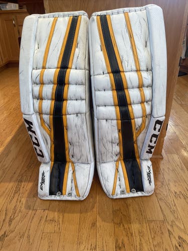 CCM extreme flex 2 less pads