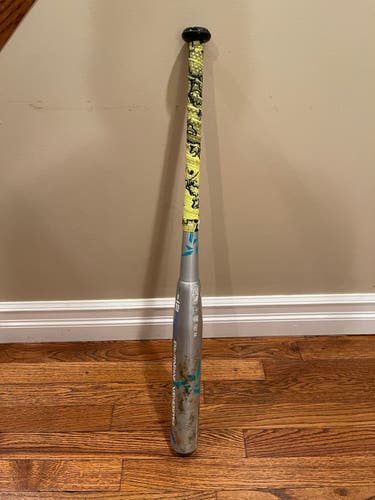 Bat Used 2019 DeMarini Composite Vendetta (-12) 18 oz 30"