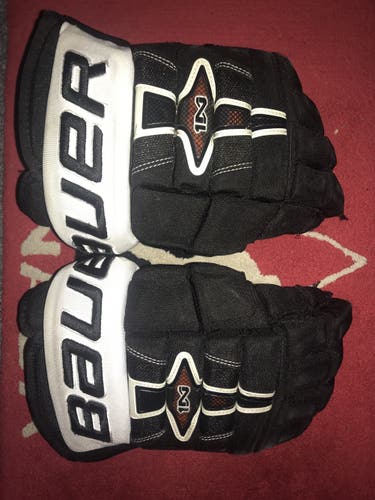 Used Bauer 13" Nexus 1N Gloves