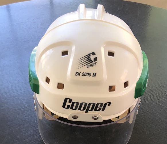 Helmet Used Medium Cooper SK2000M