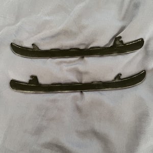 Used CCM XS1 246 mm