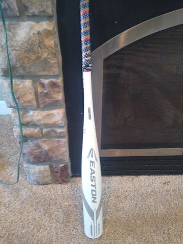 Bat Used USSSA Certified 2018 Easton Composite Ghost X Whiteout (-5) 27 oz 32"