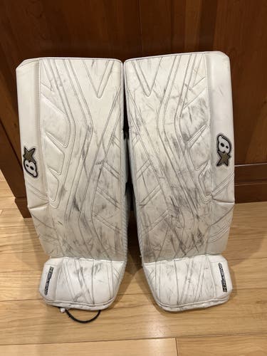 29" Brian's Gnetik X Goalie Leg Pads