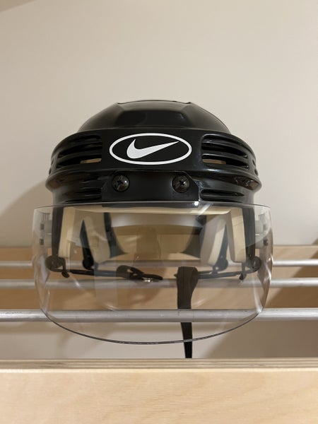 Medium Nike HH0004 Helmet