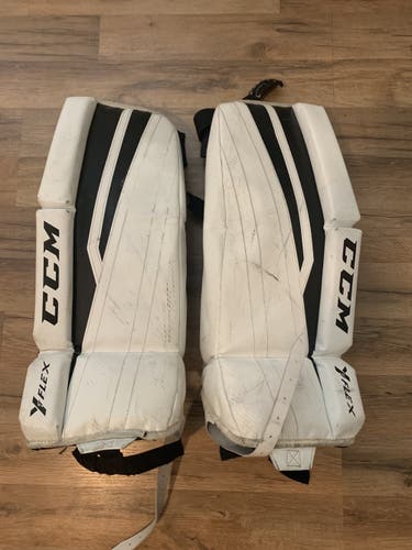 CCM YT Flex Goalie Leg Pads