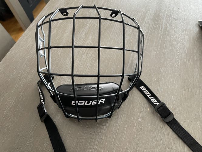 Bauer Profile II I2 Hockey Helmet Cage