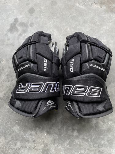 Bauer 15"  Supreme s190 Gloves
