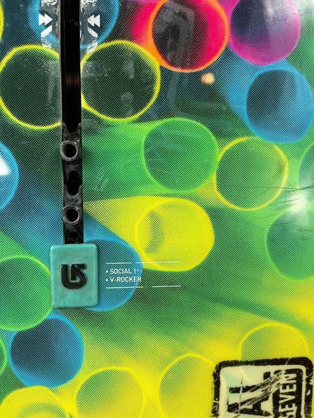 Size 147 Burton Social V-Rocker Womens Snowboard Blem